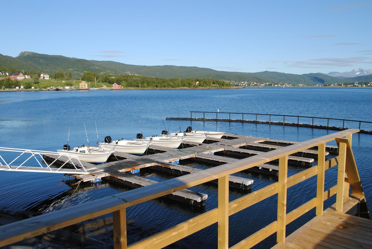 Furoy Hotel Apartments And Boating Sorreisa Exteriör bild