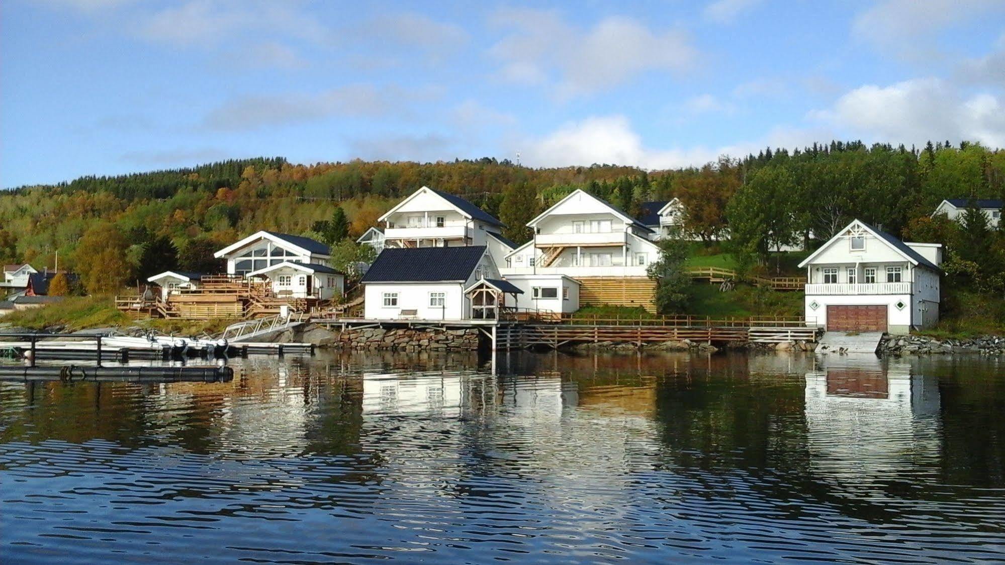 Furoy Hotel Apartments And Boating Sorreisa Exteriör bild
